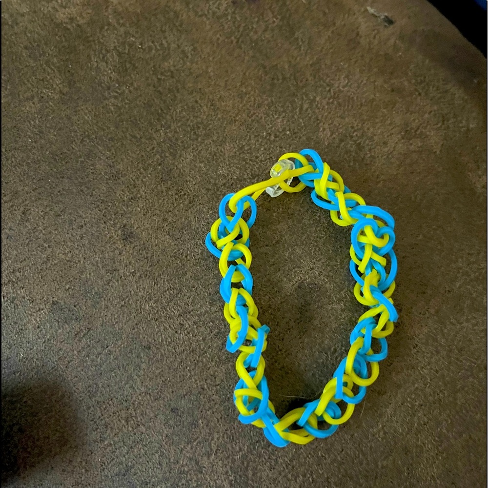 Ukraine color rainbow loom bracelet